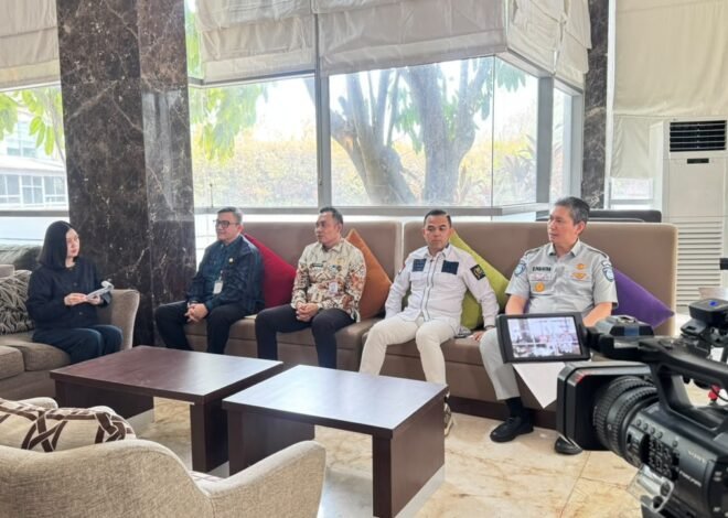 Satu Kewajiban, Dua Manfaat: Jasa Raharja Banten Ungkap Peran SWDKLLJ di Balik Pajak Kendaraan Lewat Podcast
