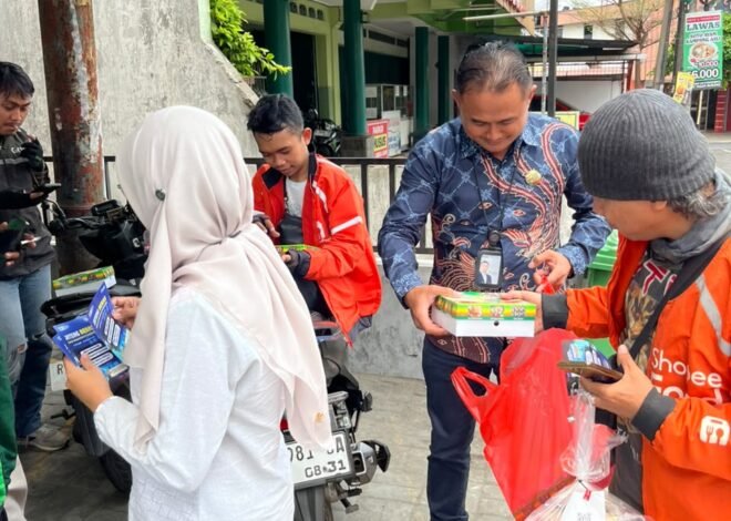 Jasa Raharja Purwokerto Gelar Jumat Berkah, Sosialisasikan Bebas Denda Pajak dan Denda SWDKLLJ Tahun Tahun Lalu