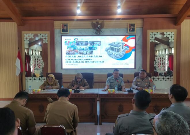 Tim Pembina Samsat Surakarta Sosialisasikan Program Jateng Bebas Denda, Pajak Progresif dan Keselamatan Lalu Lintas di Kecamatan Banjarsari