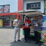 Samsat Keris Layani Wajib Pajak dan Sosialisasikan Pemutihan Pajak di Superindo Bendungan Sutami