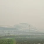 Visibilitas Rendah Hambat Penerbangan, Penumpang Bandara Tjilik Riwut Menunggu Berhari-hari