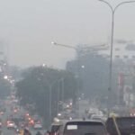 BMKG Peringatkan Kabut Asap di Riau, Warga Diimbau Pakai Masker dan Batasi Aktivitas di Luar