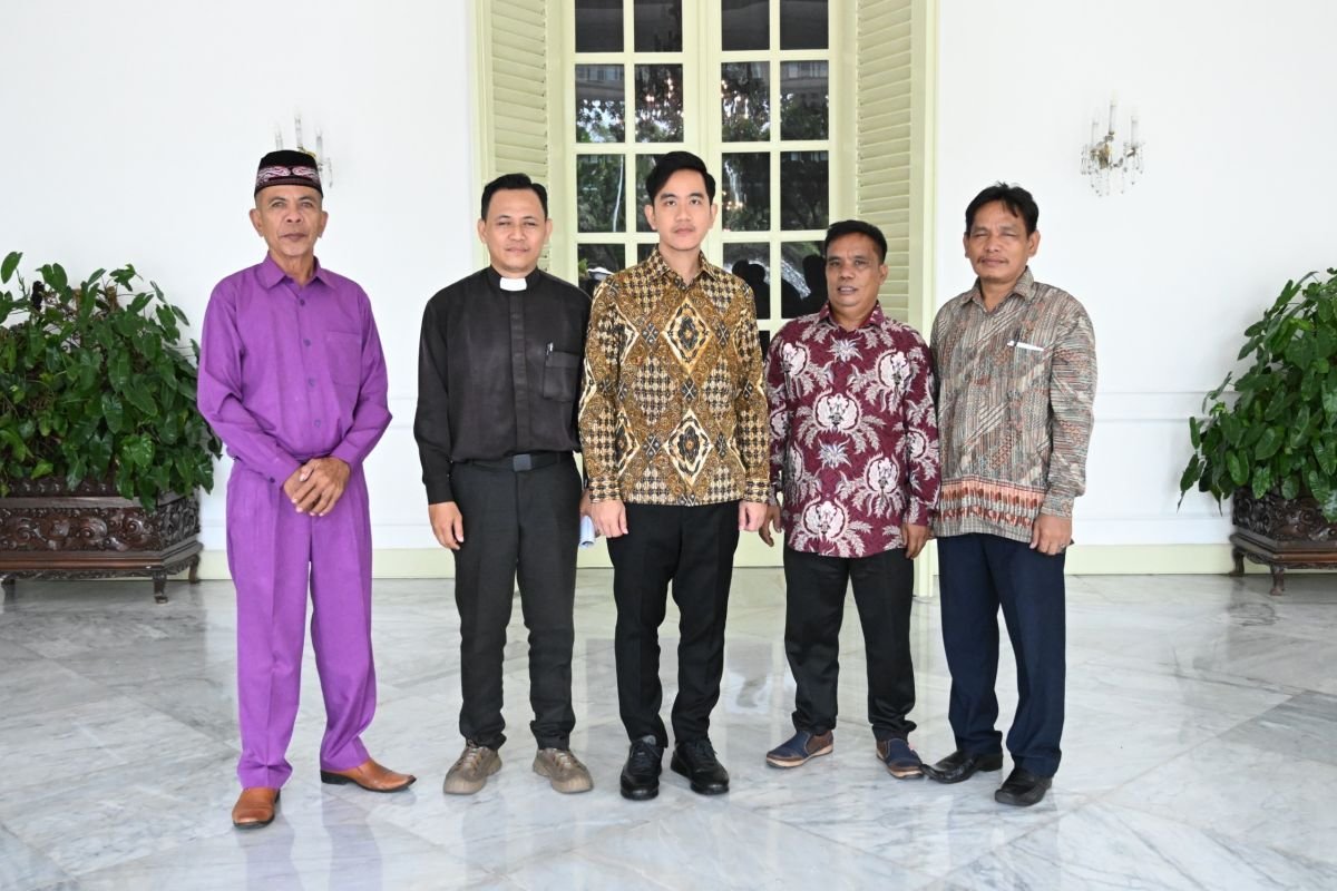 Gibran Dengarkan Aspirasi Jemaat GKPI Rajeg soal Kebebasan Beribadah