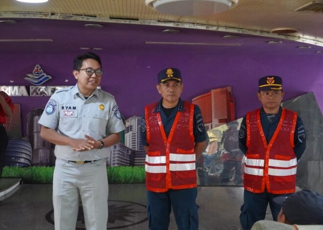 Hadirkan Manfaat Nyata di Bulan Kestrans, Jasa Raharja Selayar Pastikan Penumpang Terlindungi UU 33/1964 dan Siap Siaga di Laut