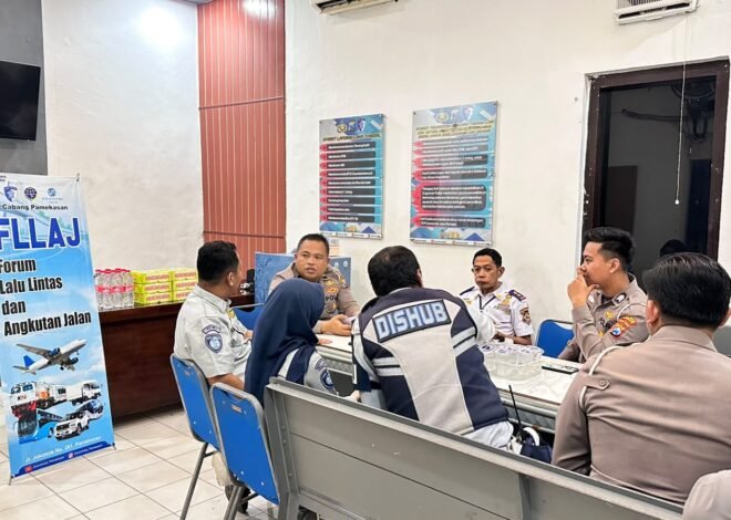 Jasa Raharja Cabang Pamekasan Perkuat Kolaborasi Keselamatan Jalan Melalui Forum Lalu Lintas dan Angkutan Jalan Di Kabupaten Bangkalan