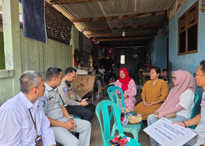 Jasa Raharja Serahkan Santunan kepada Tiga Ahli Waris Korban Laka Lantas Meninggal Dunia di Purwasari, Karawang