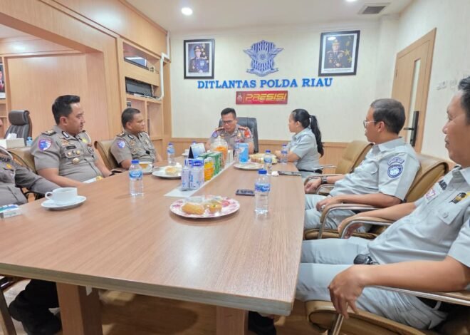 Perkuat Sinergi, Jasa Raharja Kanwil Riau Silaturahmi ke Dirlantas Polda Riau
