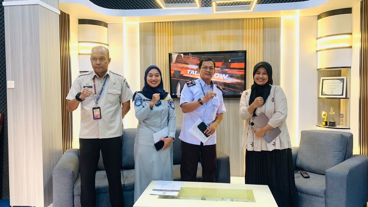 Gebrakan PT Jasa Raharja (Persero) Cabang Parepare dan Bapenda! Gaungkan Tertib Pajak, Program Bebas Denda, dan Keselamatan Berlalu Lintas di TV Peduli