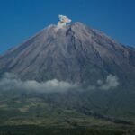 Gunung Semeru Erupsi, Status Masih Level III atau Siaga