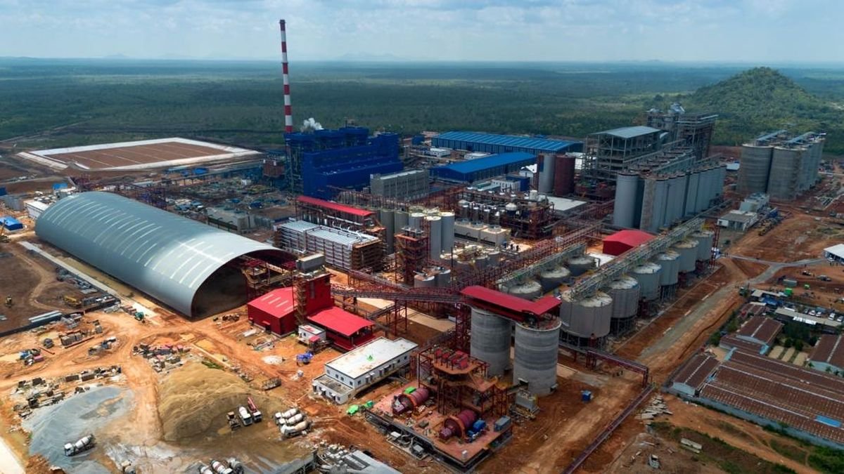 MIND ID Perkuat Hilirisasi Bauksit, Pasokan Alumina Dalam Negeri Capai 1 Juta Ton