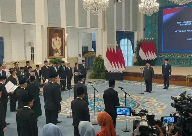 17 Pejabat Dilantik dalam Reshuffle Kabinet Prabowo, Ini Daftarnya