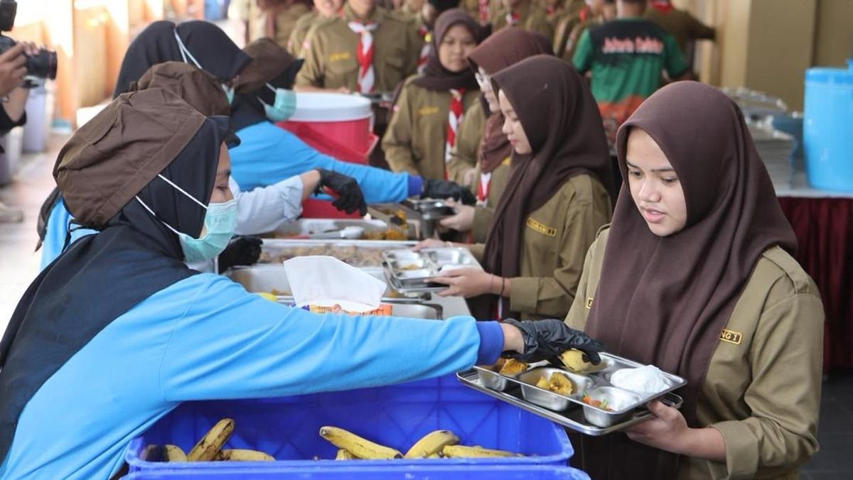 MBG Sistem Prasmanan Dinilai Lebih Segar dan Hangat, BGN Siapkan Perluasan
